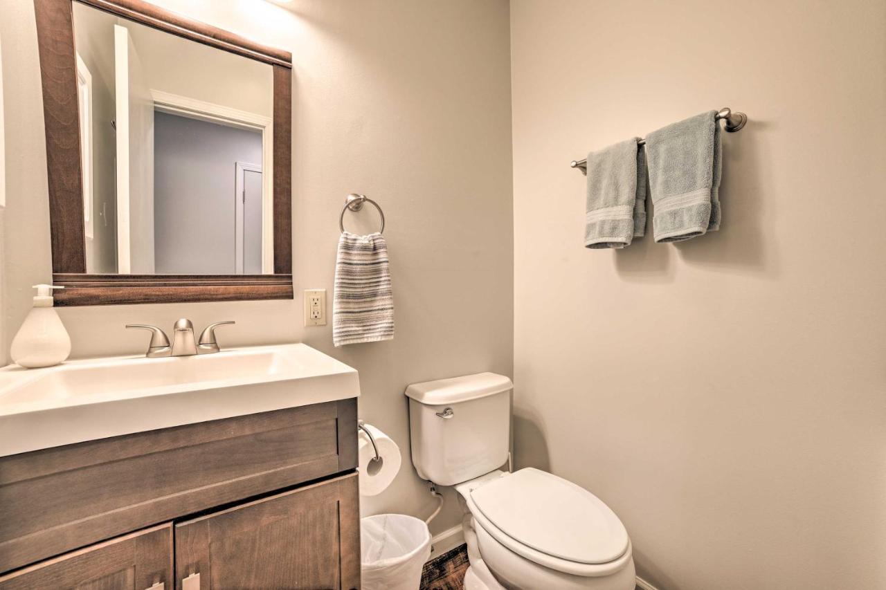 Harbor Springs Retreat With Grill About 1 Mi To Beach! エクステリア 写真